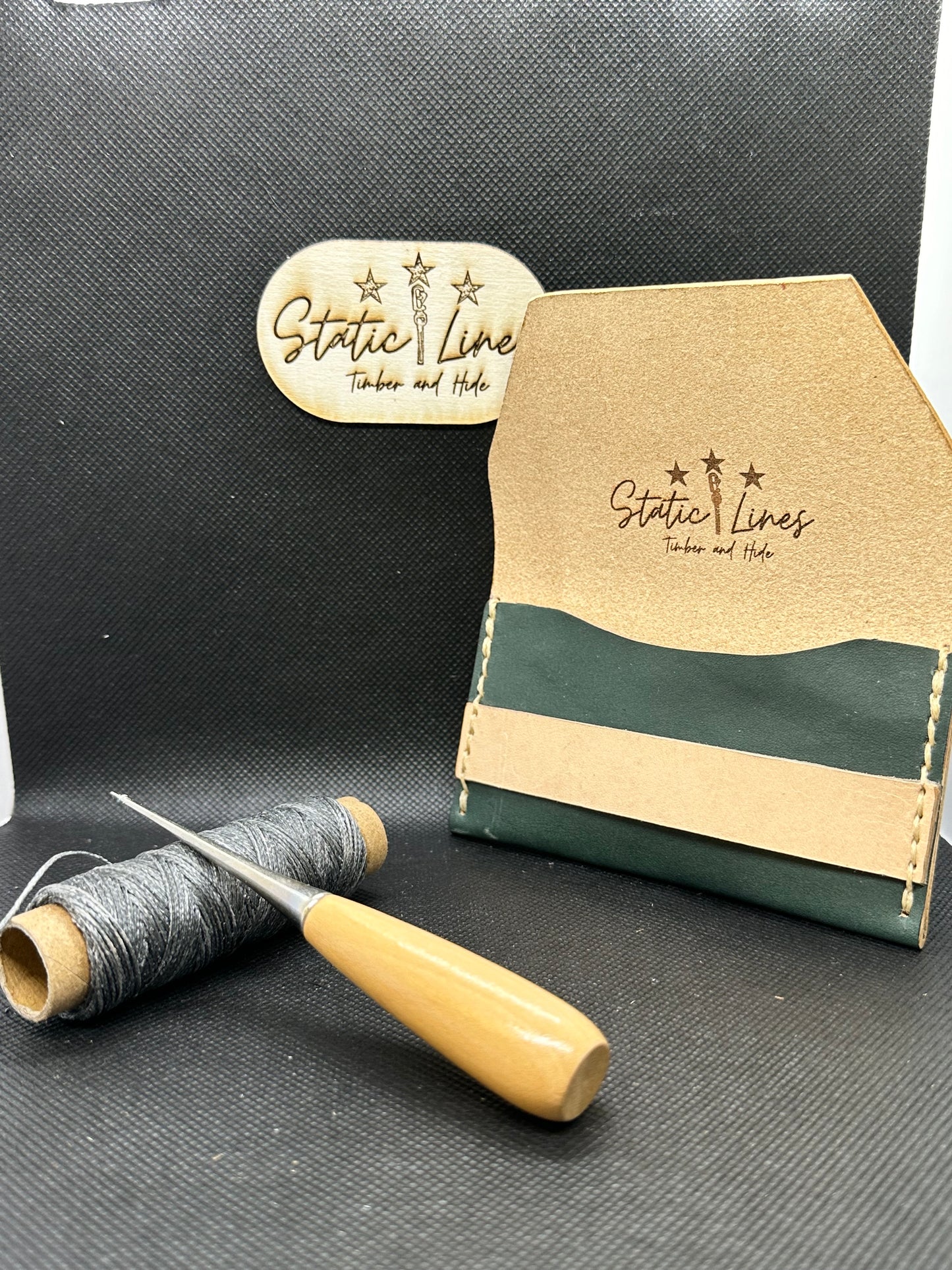 Handmade Leather Card holder / Wallet/ Coin Purse. Leather Gifts / Vintage leather wallets