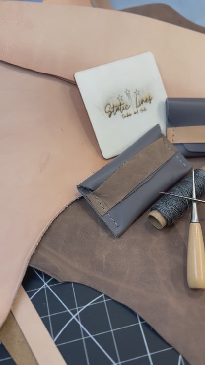 Handmade Leather Card holder / Wallet/ Coin Purse. Leather Gifts / Vintage leather wallets